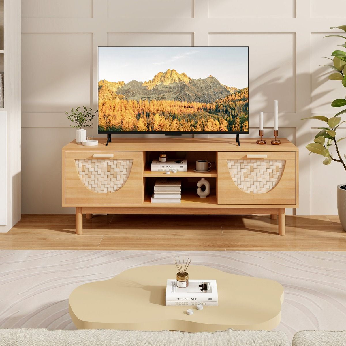 Meuble TV Jusqu'À 55" Table Console Multimédia Moderne Etagères Ouvertes Tiroirs Tissés En Bambou Centre De Divertissement Blanc Et Naturel